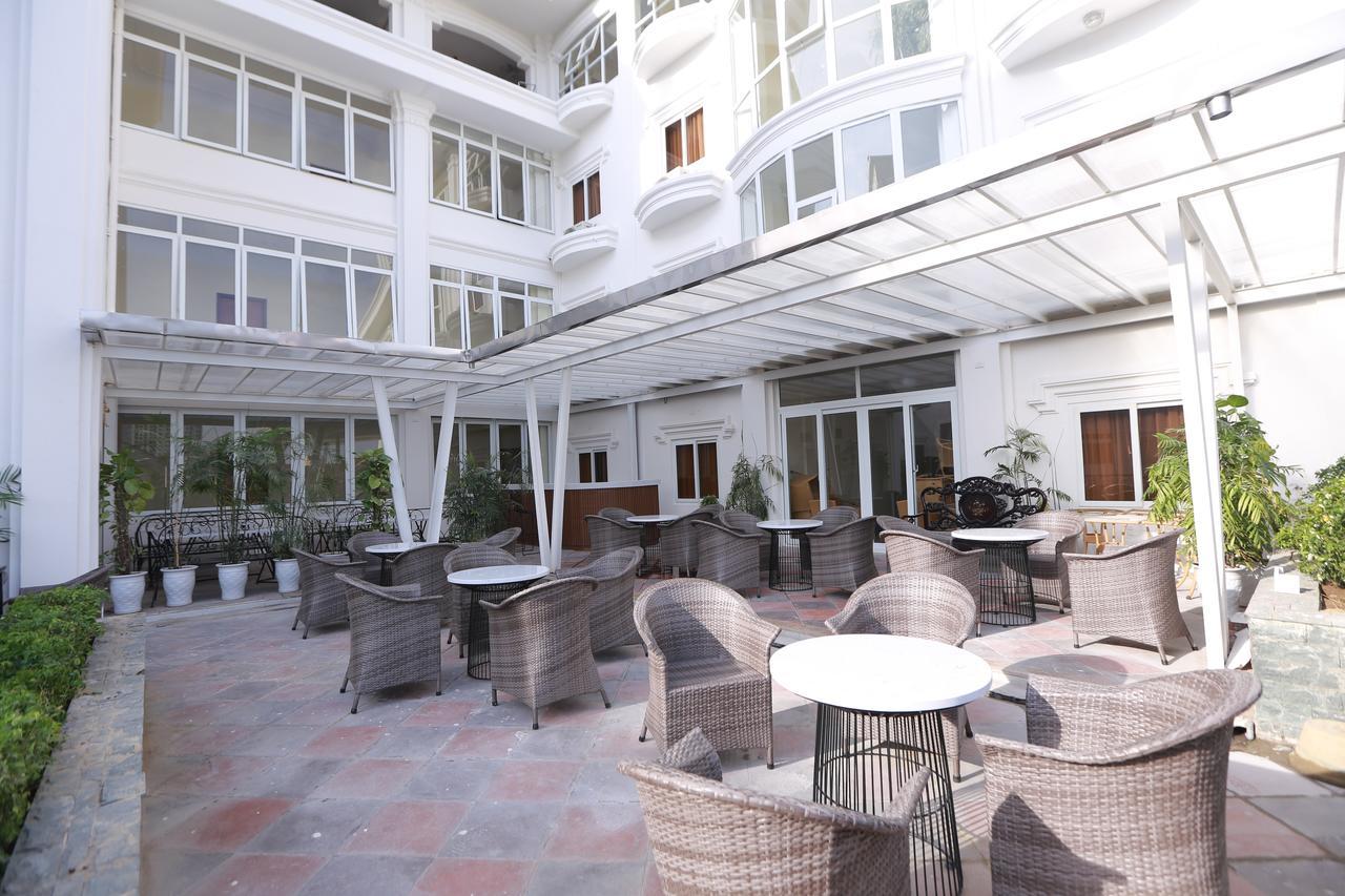 Tecco Sky Hotel & Spa Vinh Exterior photo